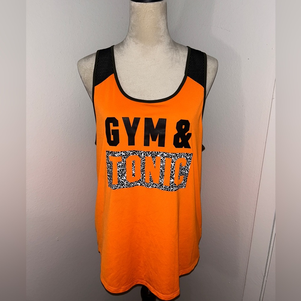 Pink Victoria’s Secret Gym and Tonic Top